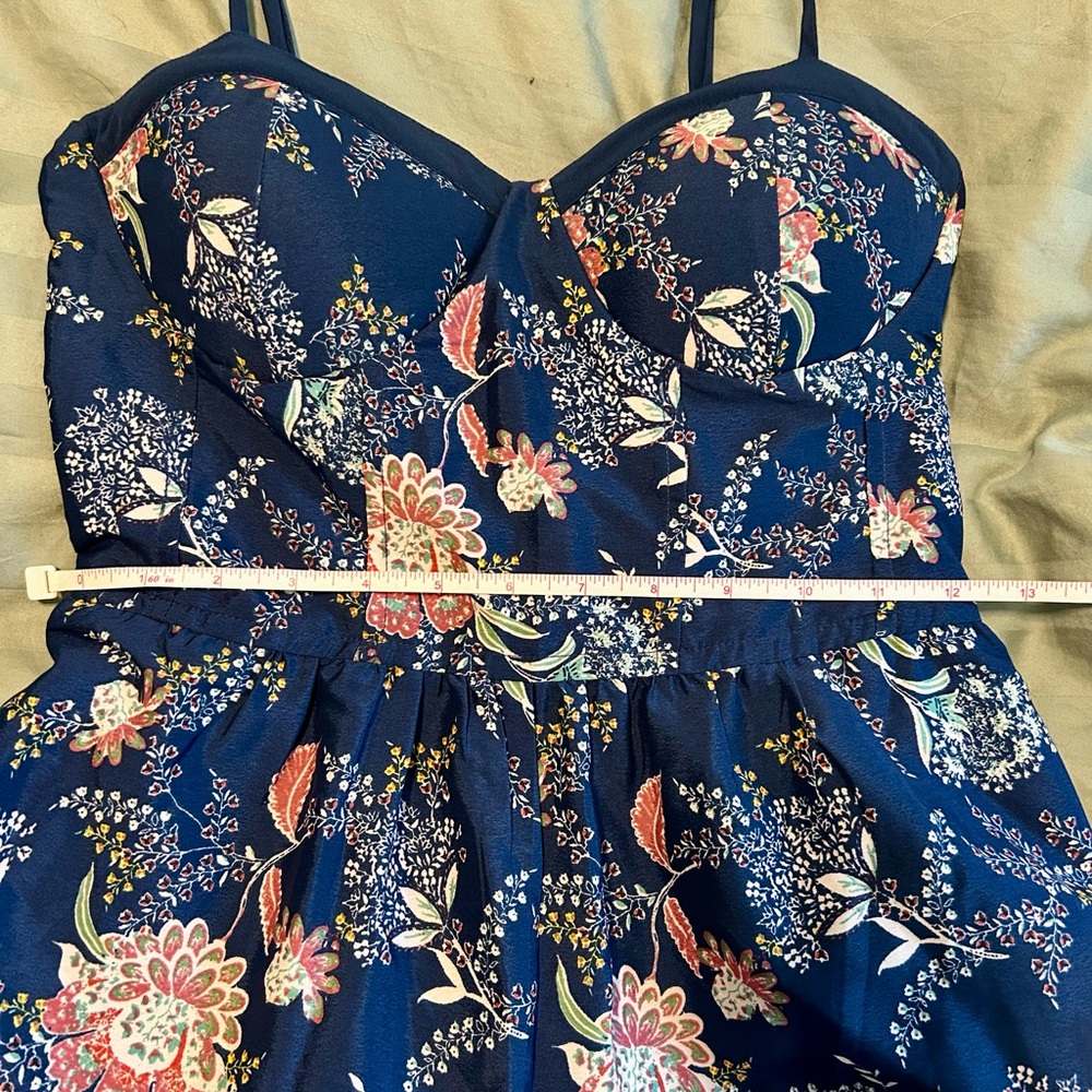 Band of Gypsies Navy and Pink Floral Jumpsuit - Picture 4 of 7